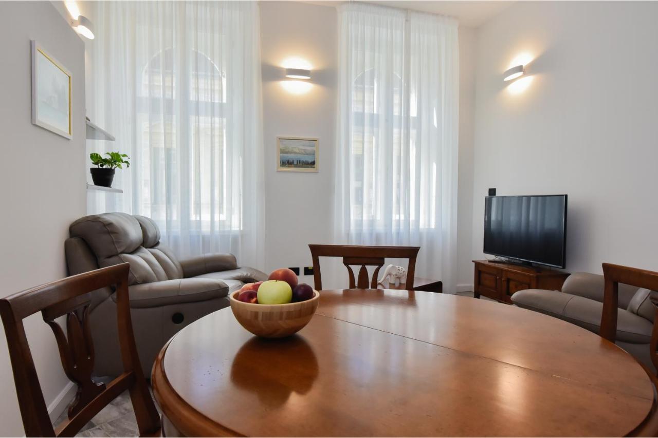 Apart No 6 Timişoara Buitenkant foto