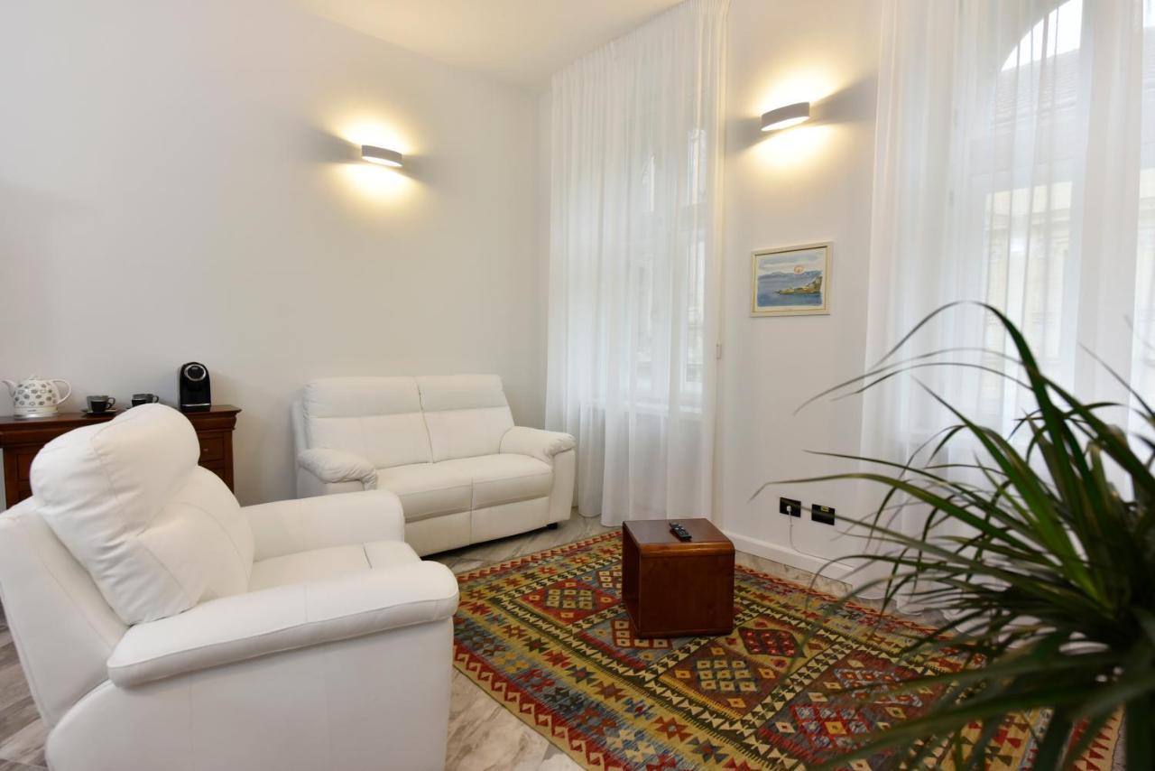 Apart No 6 Timişoara Buitenkant foto