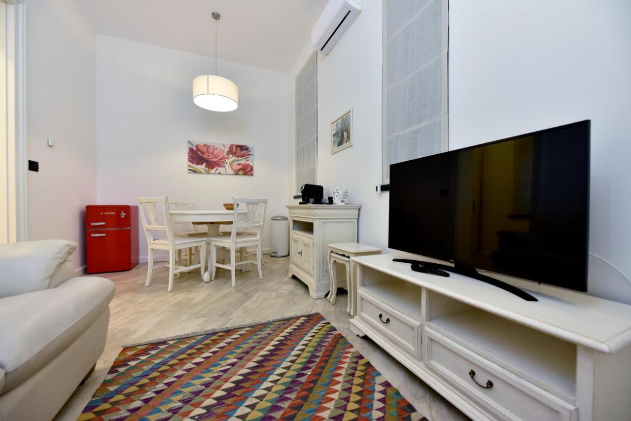 Apart No 6 Timişoara Buitenkant foto