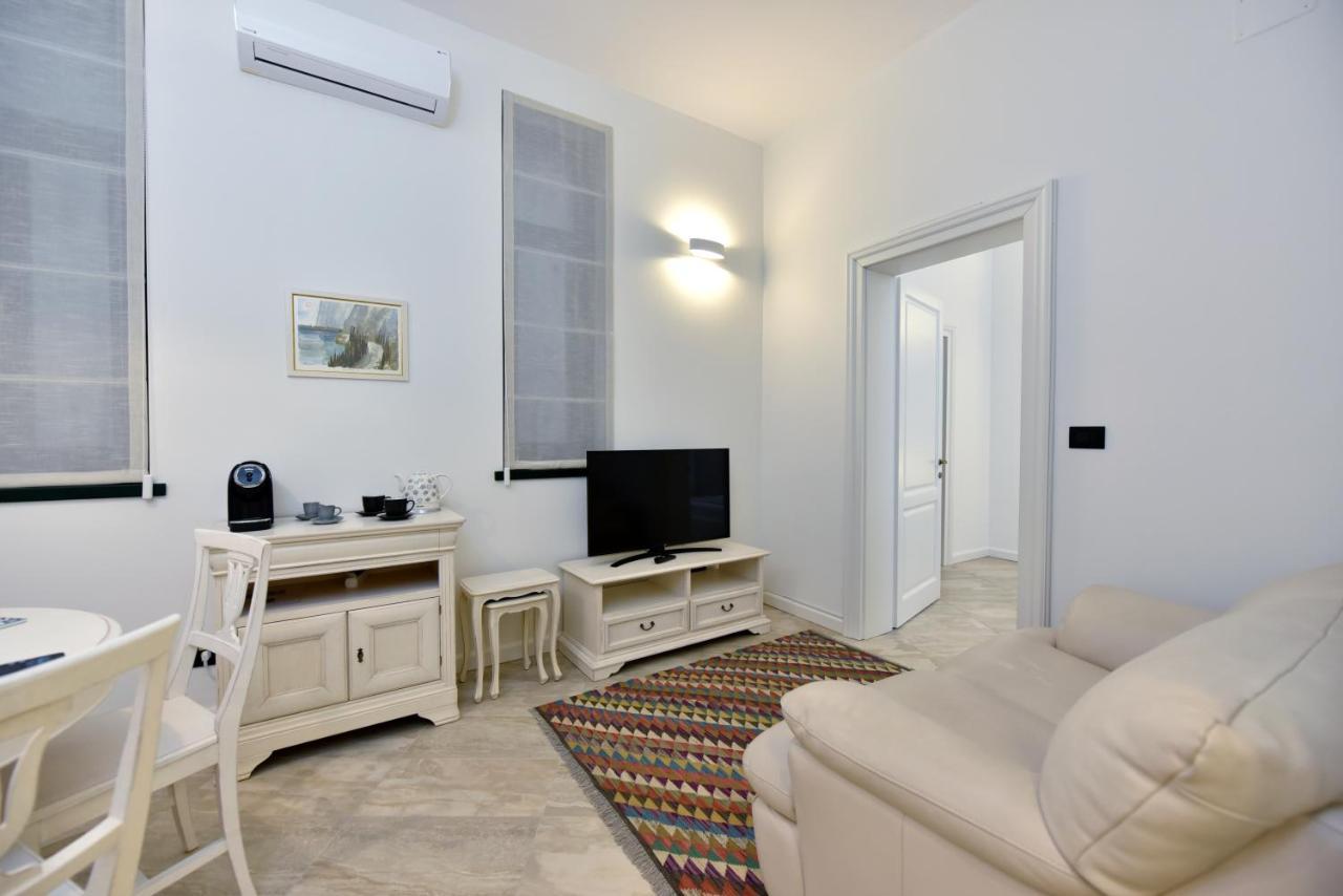 Apart No 6 Timişoara Buitenkant foto